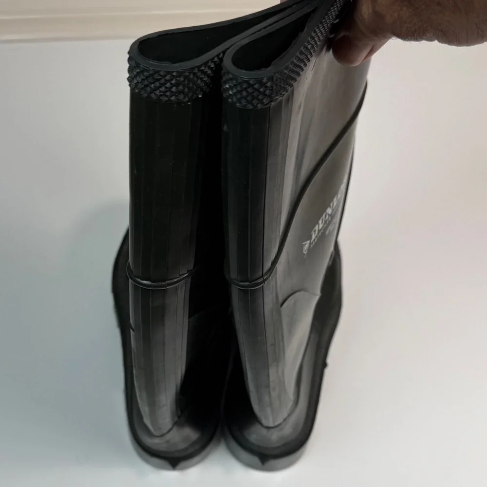Dunlop 86102 Mens Black 16 Inch Polyblend Steel Toe Waterproof Work Boots Size 9
